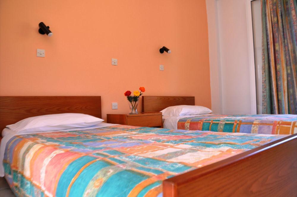 Apartahotel Marina Sidárion